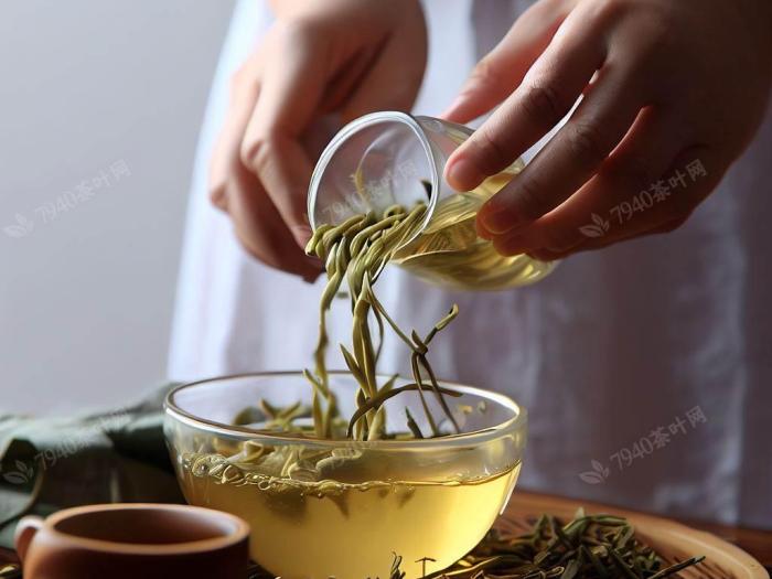 长的跟干草一样的茶叶是什么茶